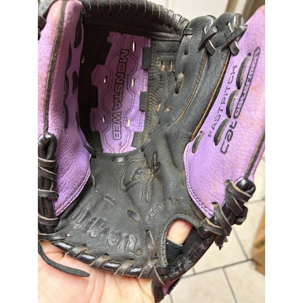 Wilson Monsta Webb 11" A0440 Fast Pitch SB Purple Glove Right Hand Throw